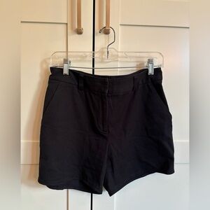 J. McLaughlin Classic Black Women's City/Chino Shorts Size 6 Casual